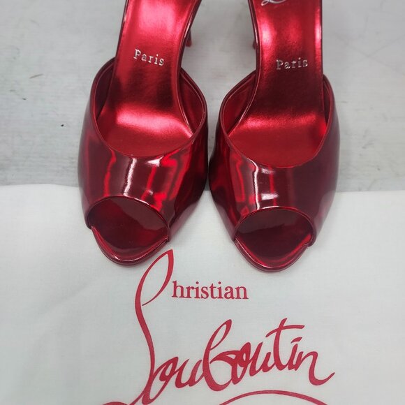 CHRISTIAN LOUBOUTIN Me Dolly Patent Leather Black Heel Sandal - Picture 9 of 16